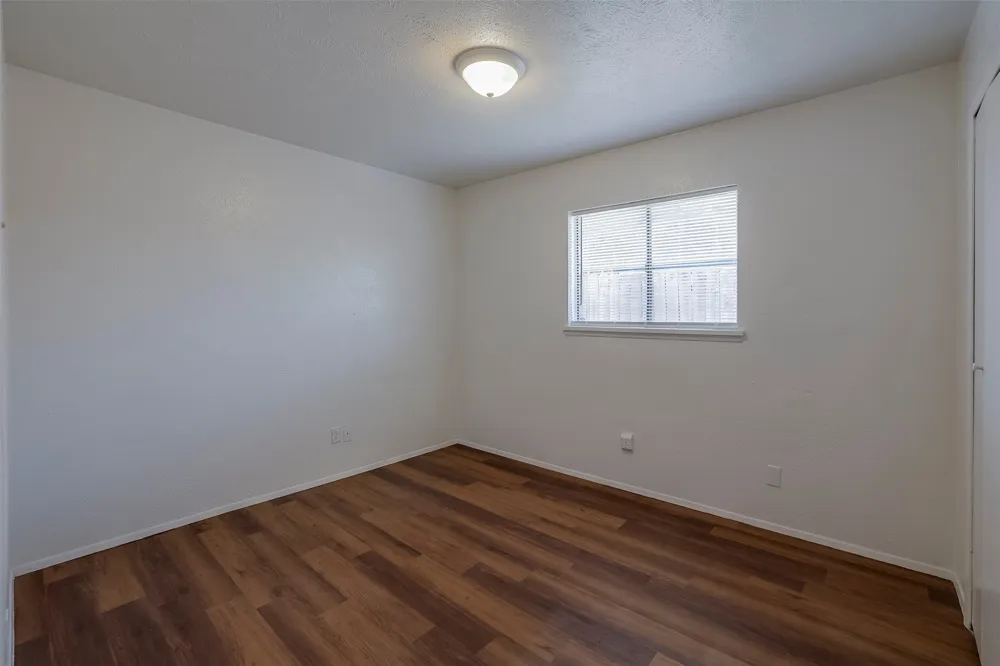2617 Roman Way Garland, TX 75040