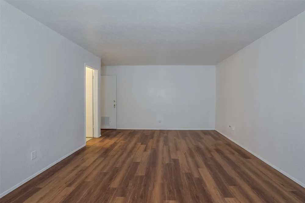 2617 Roman Way Garland, TX 75040