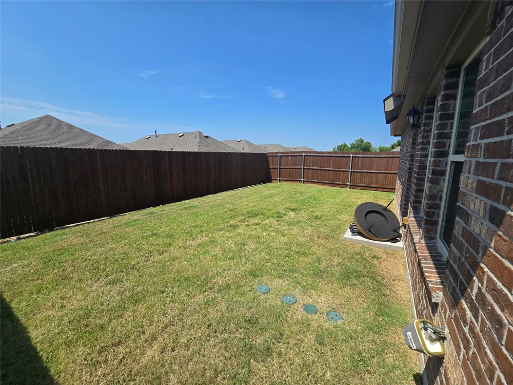 856 Good Cheer Lane Lavon, TX 75166