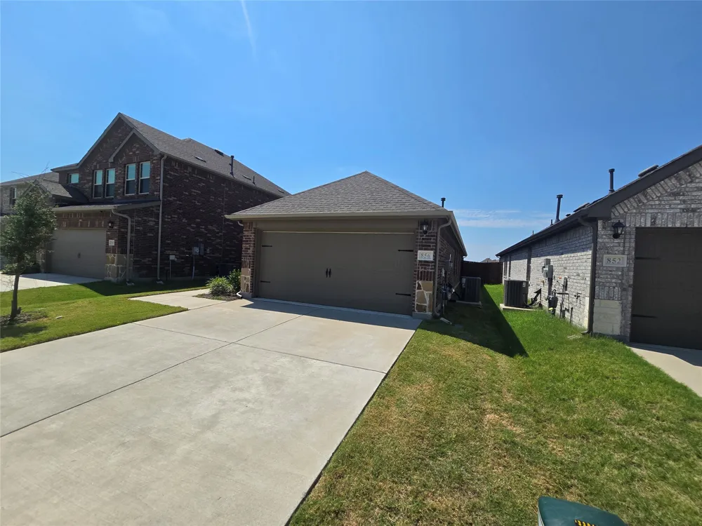 856 Good Cheer Lane Lavon, TX 75166