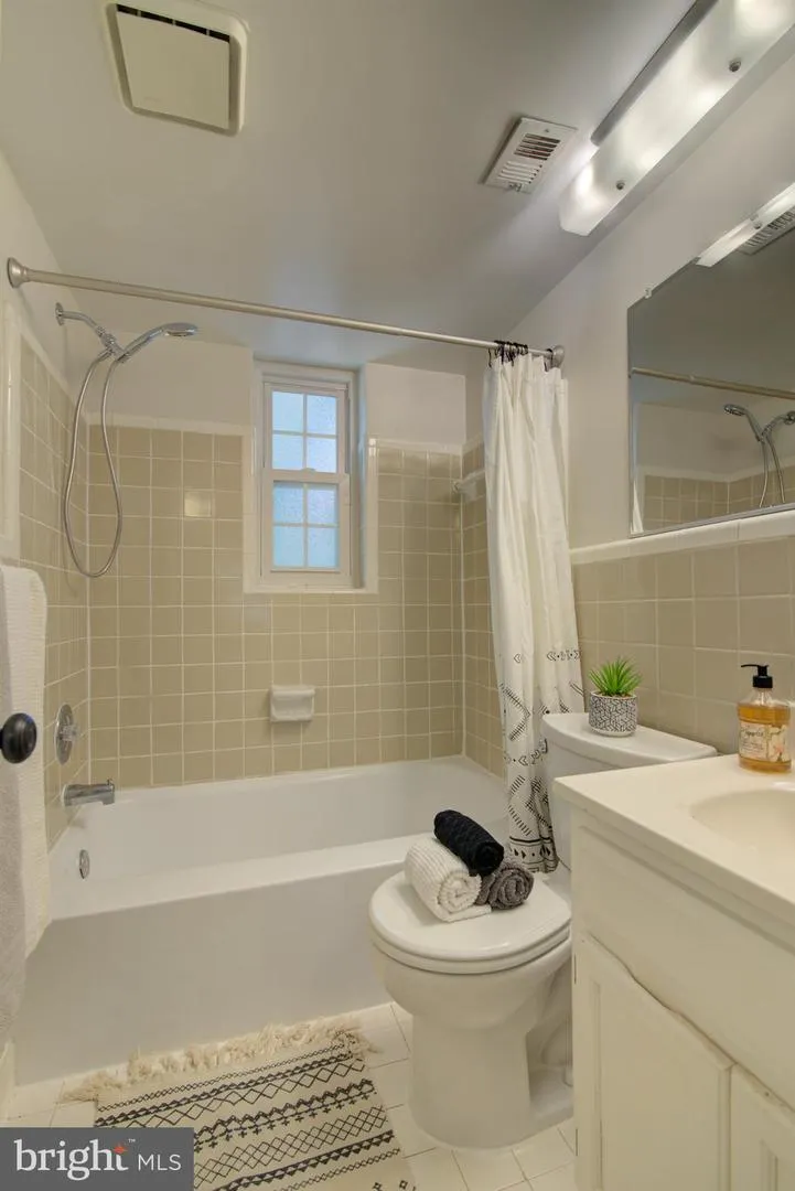 2102 SCOTT STREET #109 Arlington, VA 22209