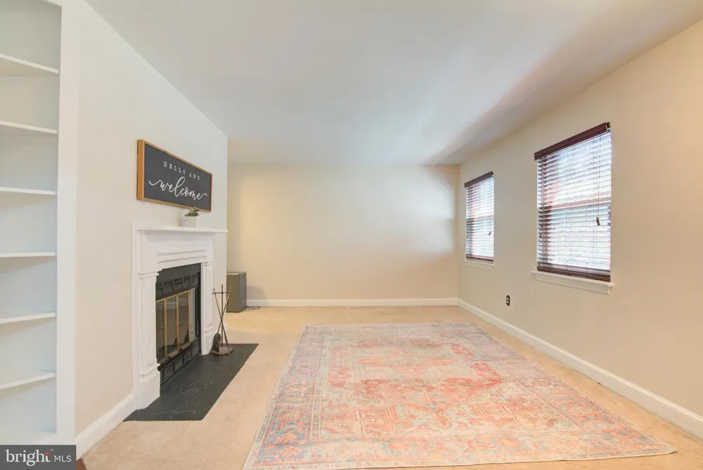 2102 SCOTT STREET #109 Arlington, VA 22209