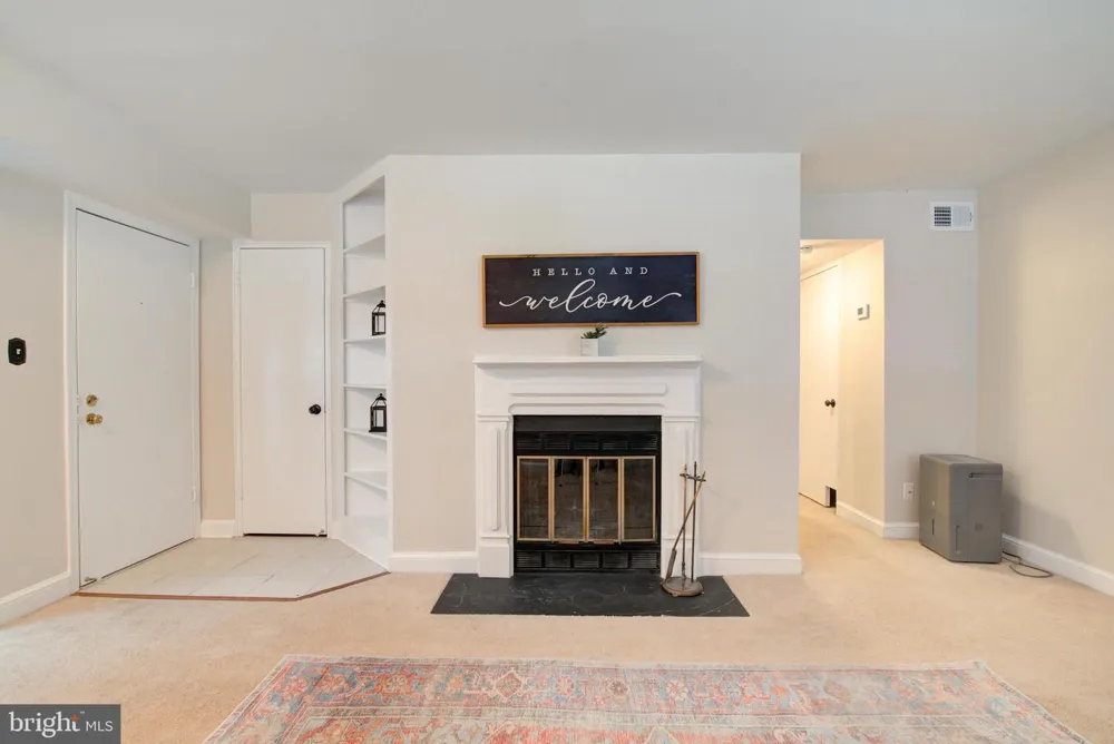 2102 SCOTT STREET #109 Arlington, VA 22209