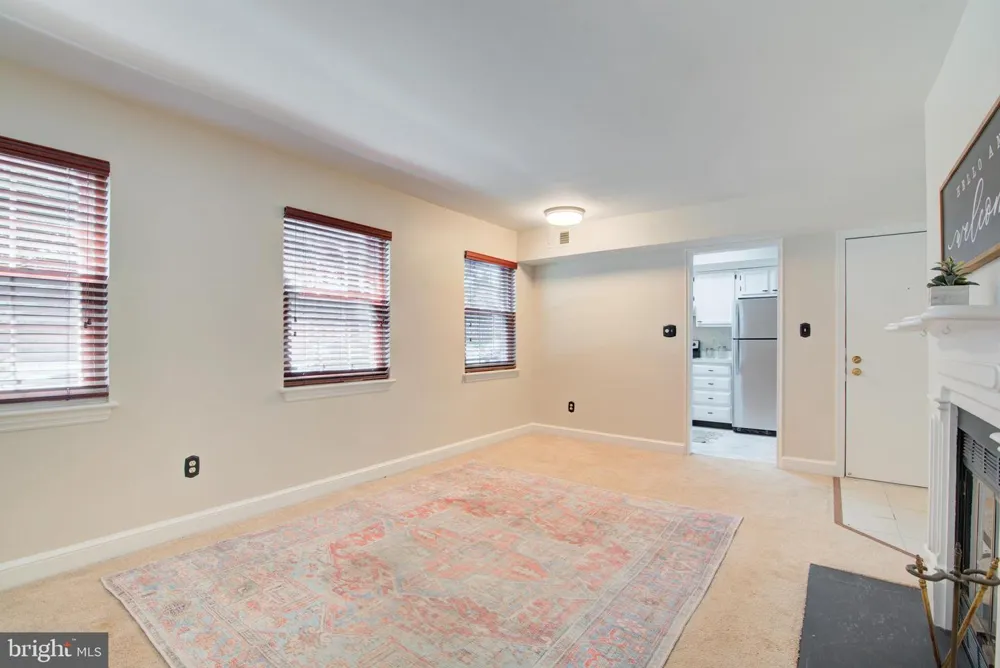 2102 SCOTT STREET #109 Arlington, VA 22209