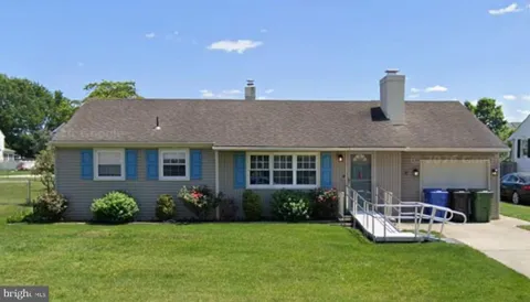 14 GRENLYNNE DRIVE