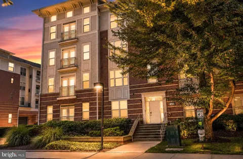 2765 CENTERBORO DRIVE #368