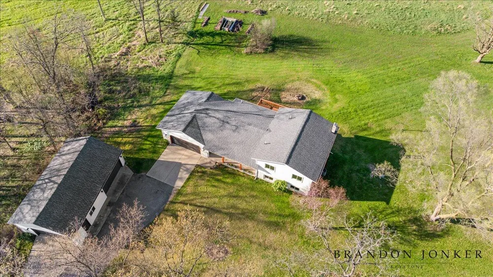 9095 76th Street SE Alto, MI 49302