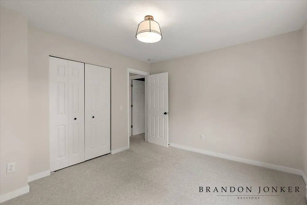 9095 76th Street SE Alto, MI 49302