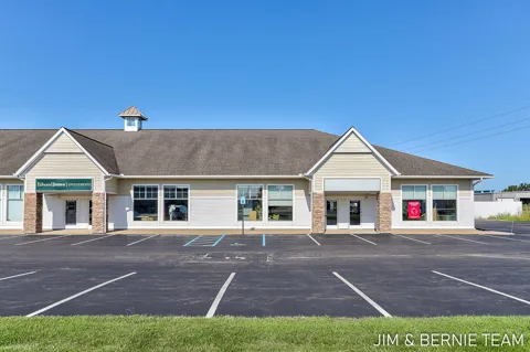 11595 E Lakewood Boulevard #7-12
