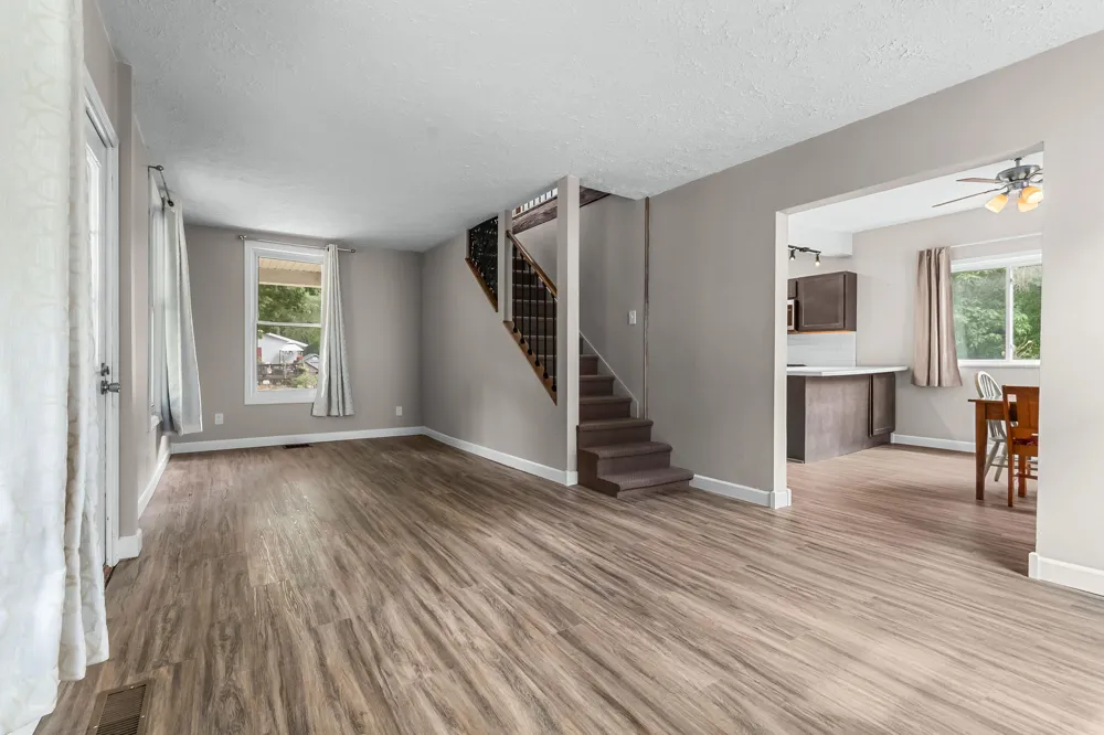 48 Marion Street Hillsdale City, MI 49242