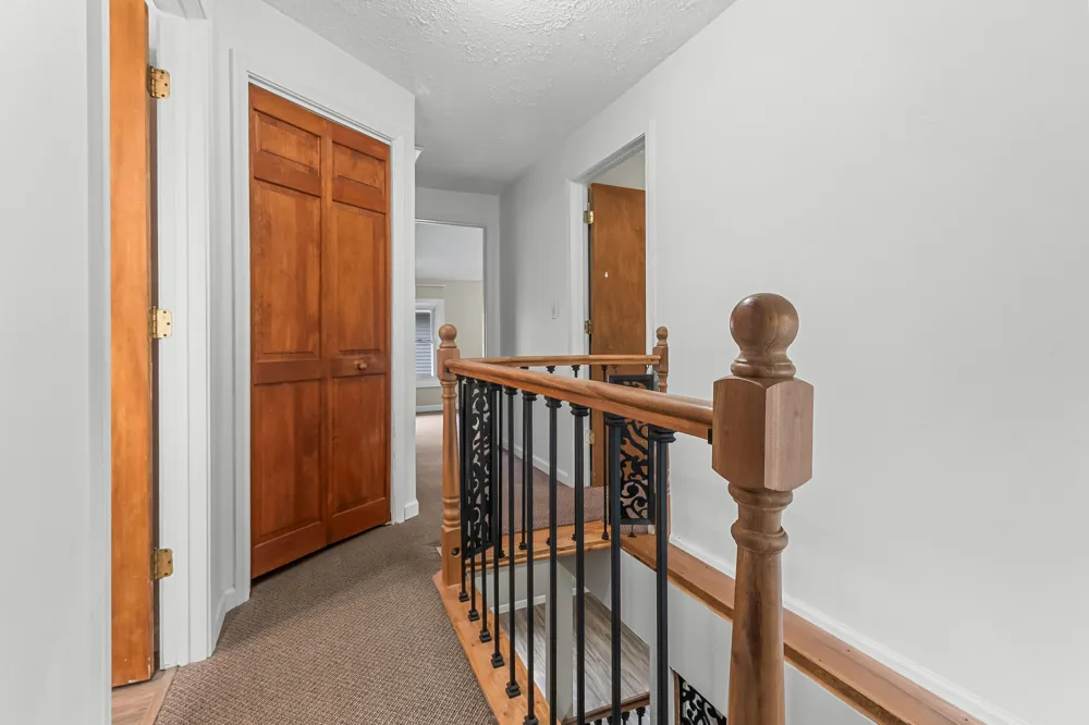 48 Marion Street Hillsdale City, MI 49242