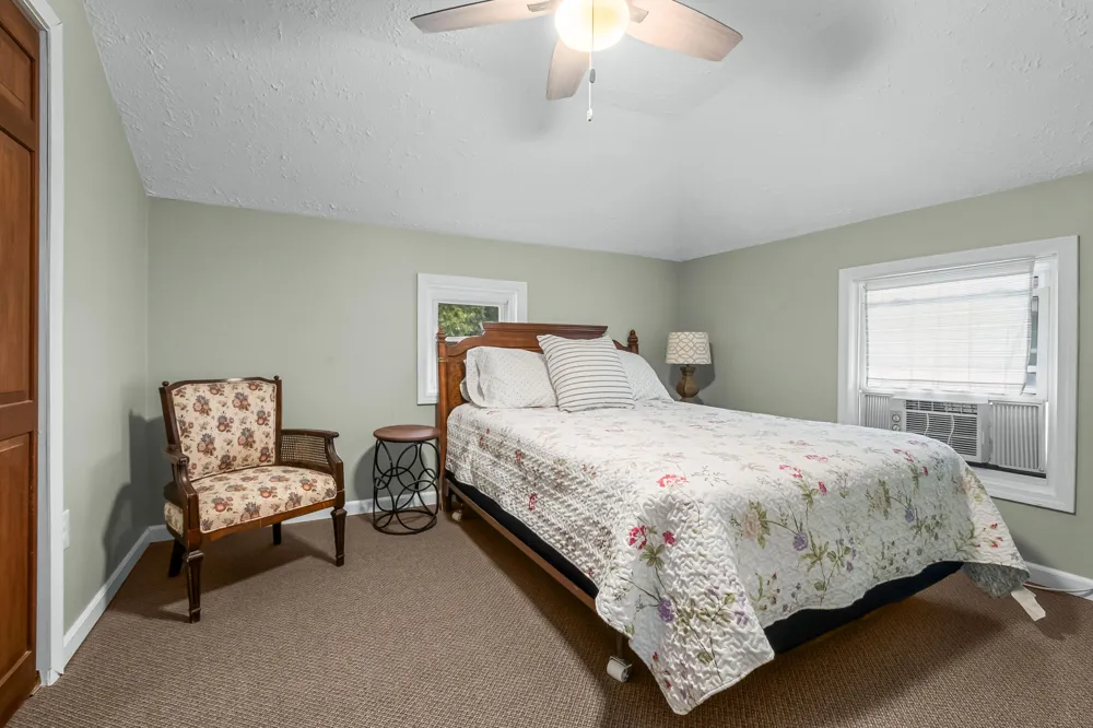 48 Marion Street Hillsdale City, MI 49242