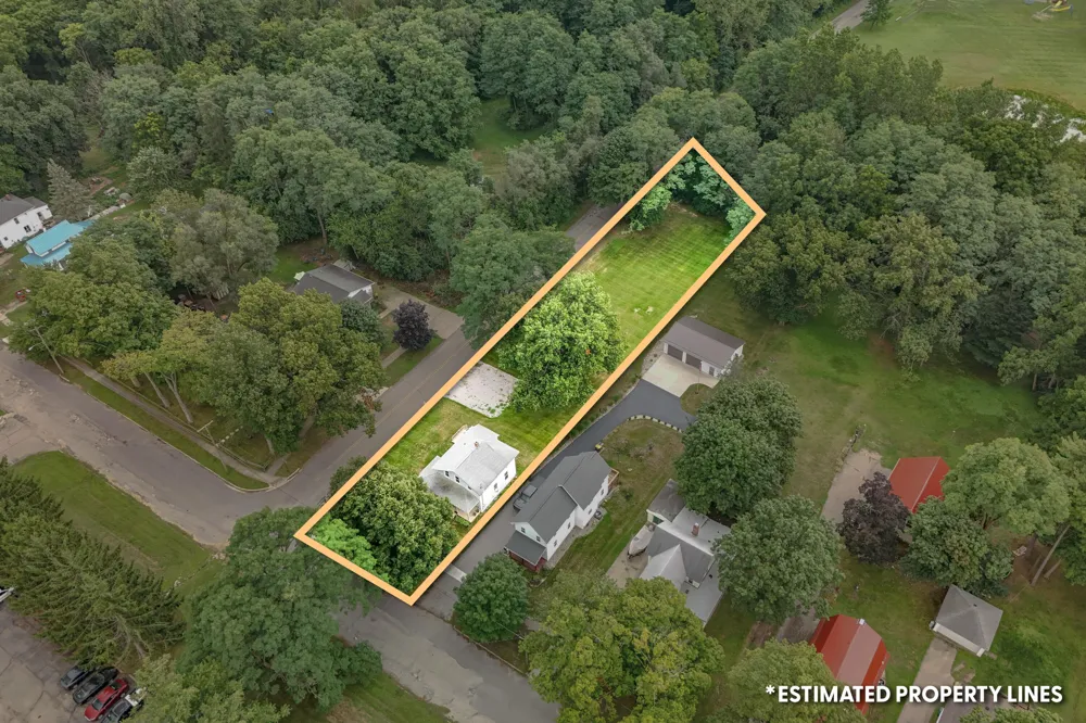 48 Marion Street Hillsdale City, MI 49242