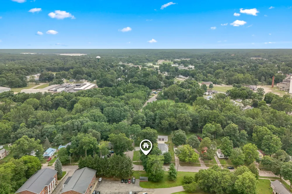 48 Marion Street Hillsdale City, MI 49242