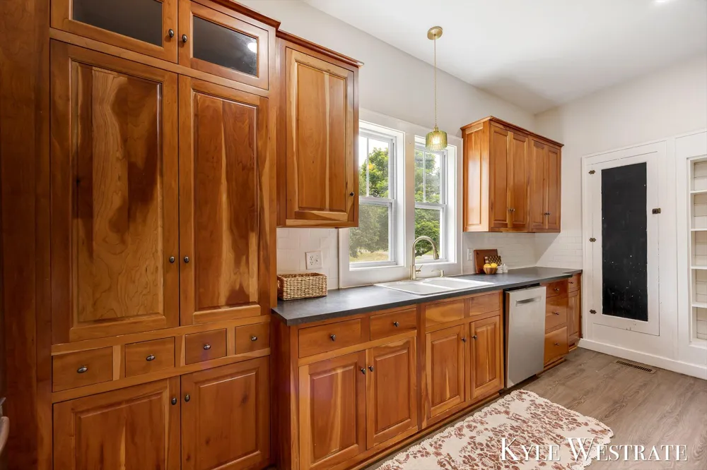 6411 11 Mile Road NE Courtland Township, MI 49341