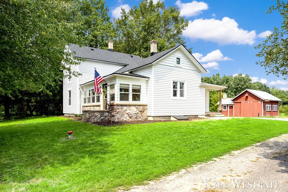 6411 11 Mile Road NE Courtland Township, MI 49341