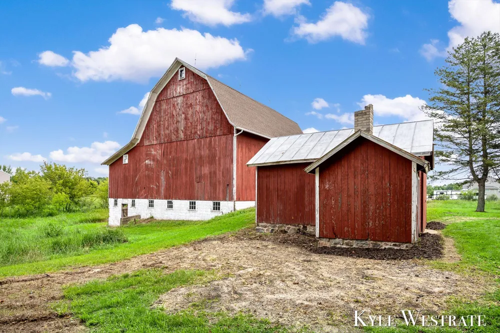 6411 11 Mile Road NE Courtland Township, MI 49341