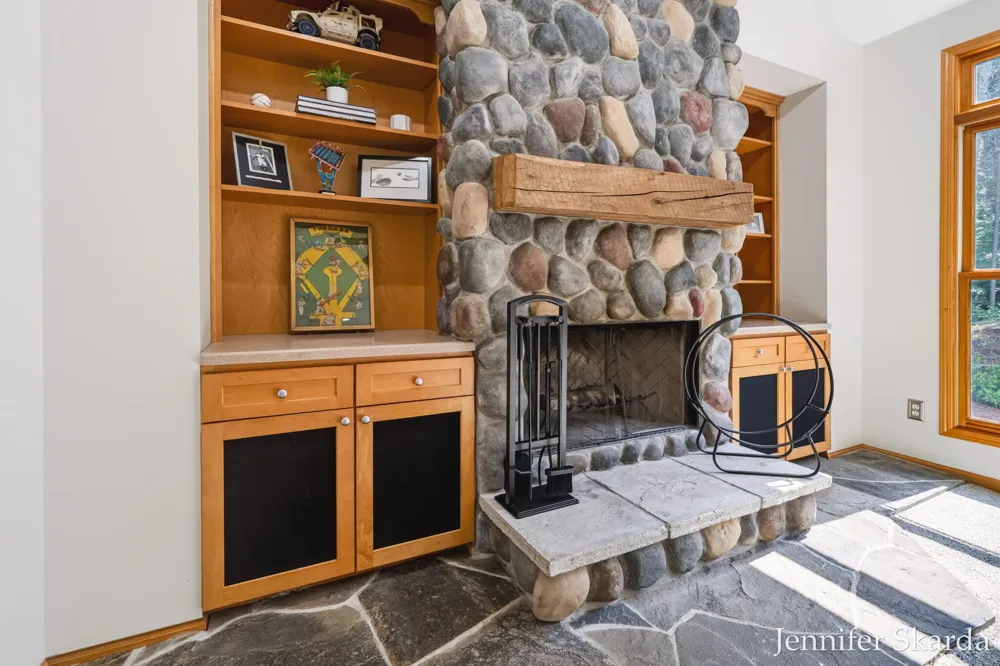 4530 Summit Forest Drive NE #14 Algoma Township, MI 49341