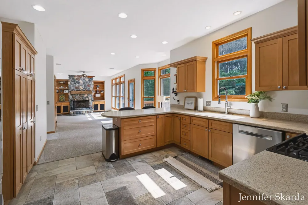 4530 Summit Forest Drive NE #14 Algoma Township, MI 49341