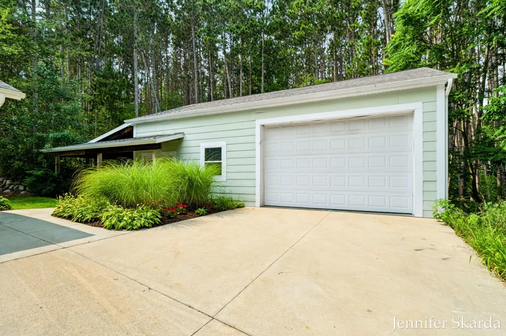 4530 Summit Forest Drive NE #14 Algoma Township, MI 49341
