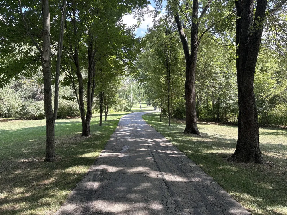 4729 Kenowa Avenue SW Jamestown Charter Township, MI 49418