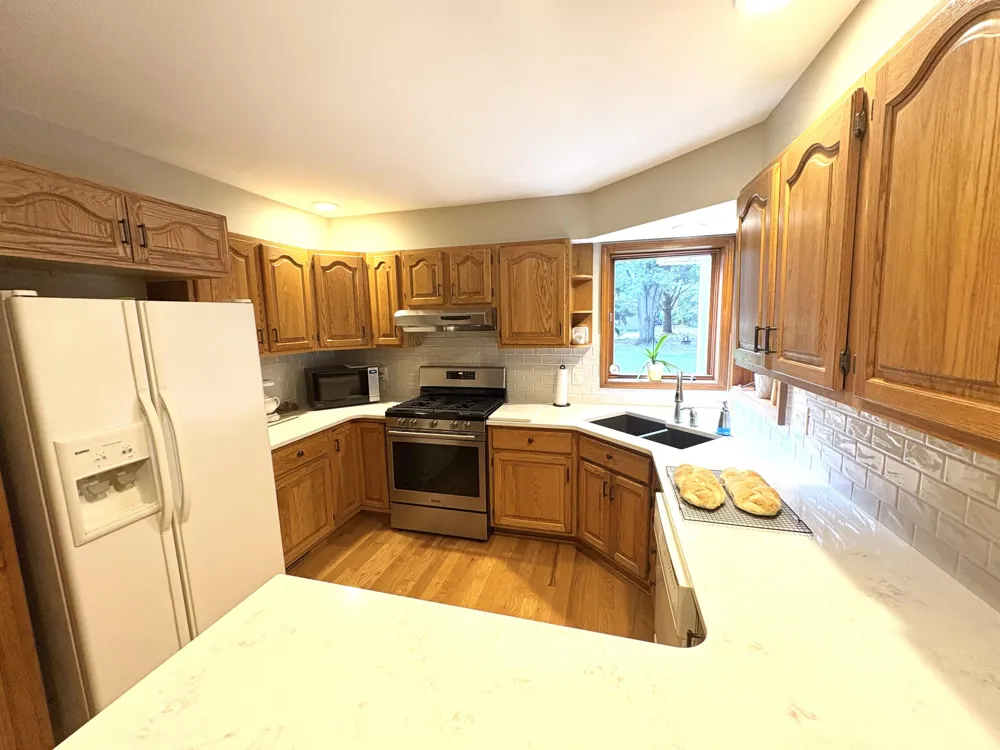 4729 Kenowa Avenue SW Jamestown Charter Township, MI 49418