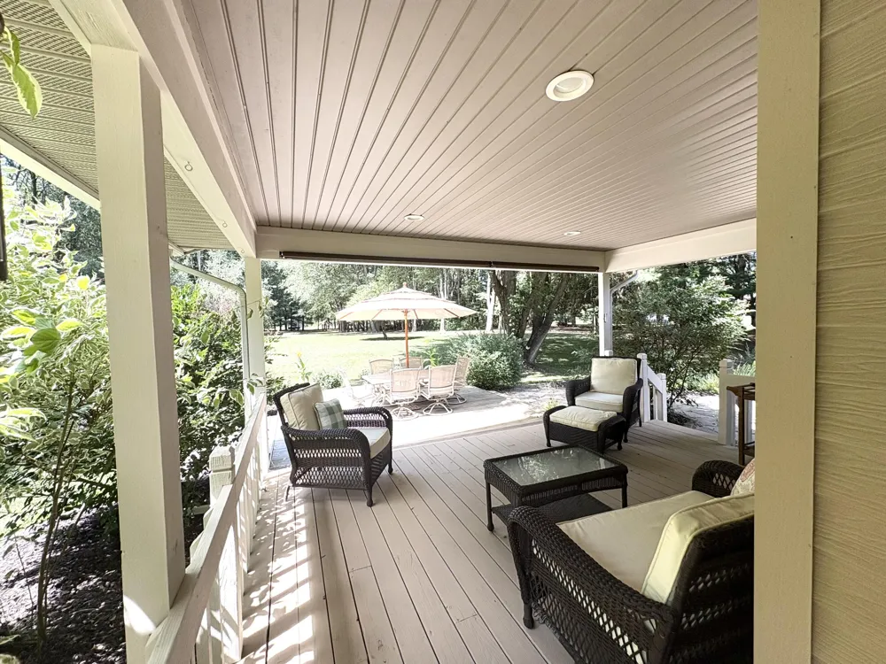 4729 Kenowa Avenue SW Jamestown Charter Township, MI 49418