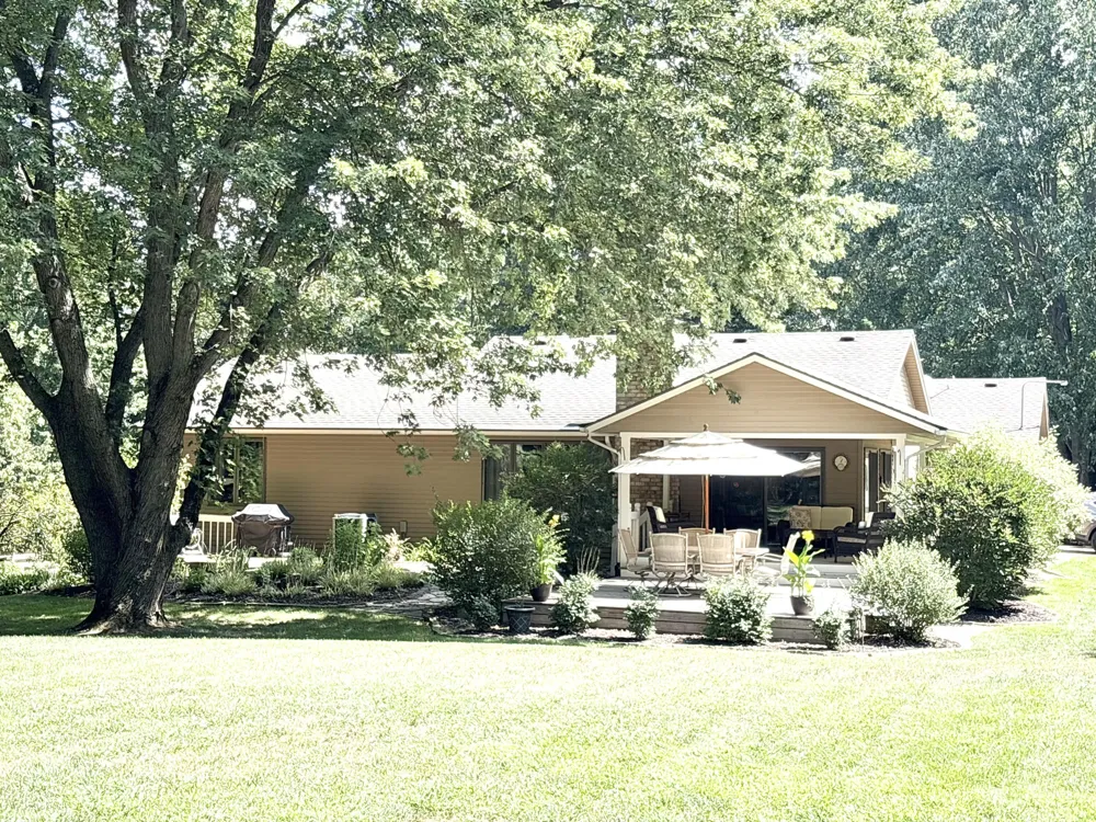 4729 Kenowa Avenue SW Jamestown Charter Township, MI 49418