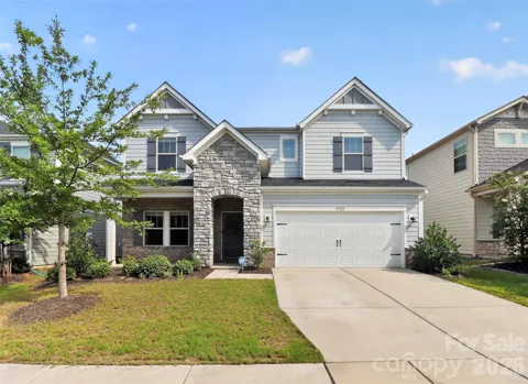 11922 Silverheel Lane