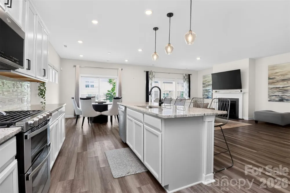 11922 Silverheel Lane Huntersville, NC 28078