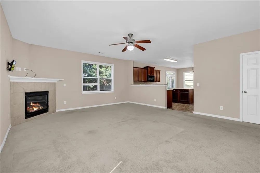 7275 Toccoa Circle South Fulton, GA 30291