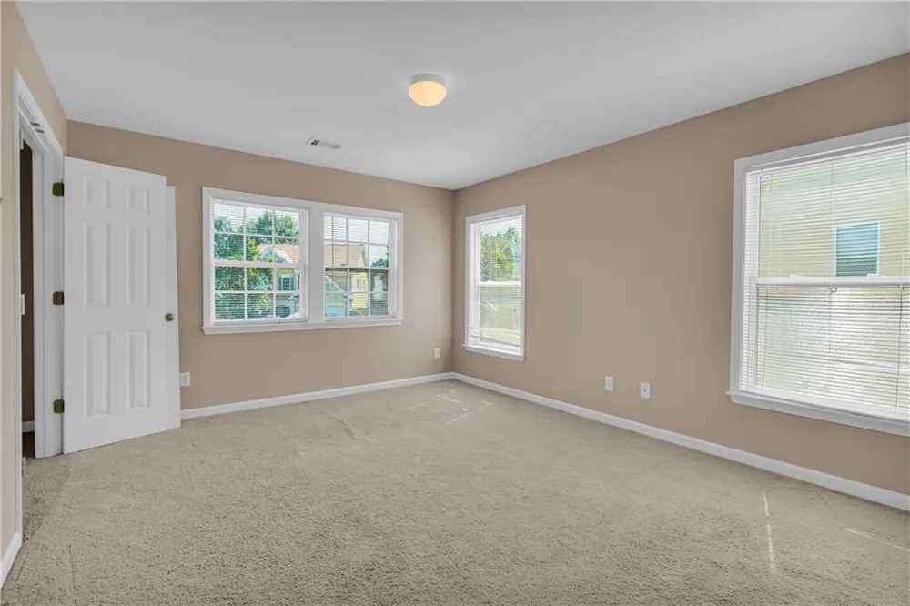 7275 Toccoa Circle South Fulton, GA 30291