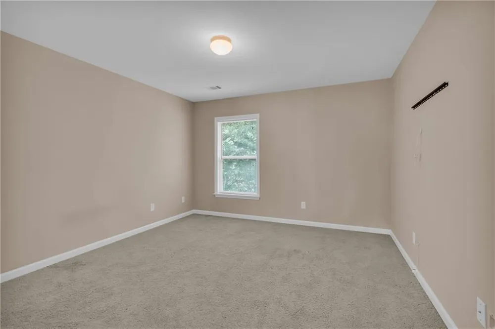 7275 Toccoa Circle South Fulton, GA 30291