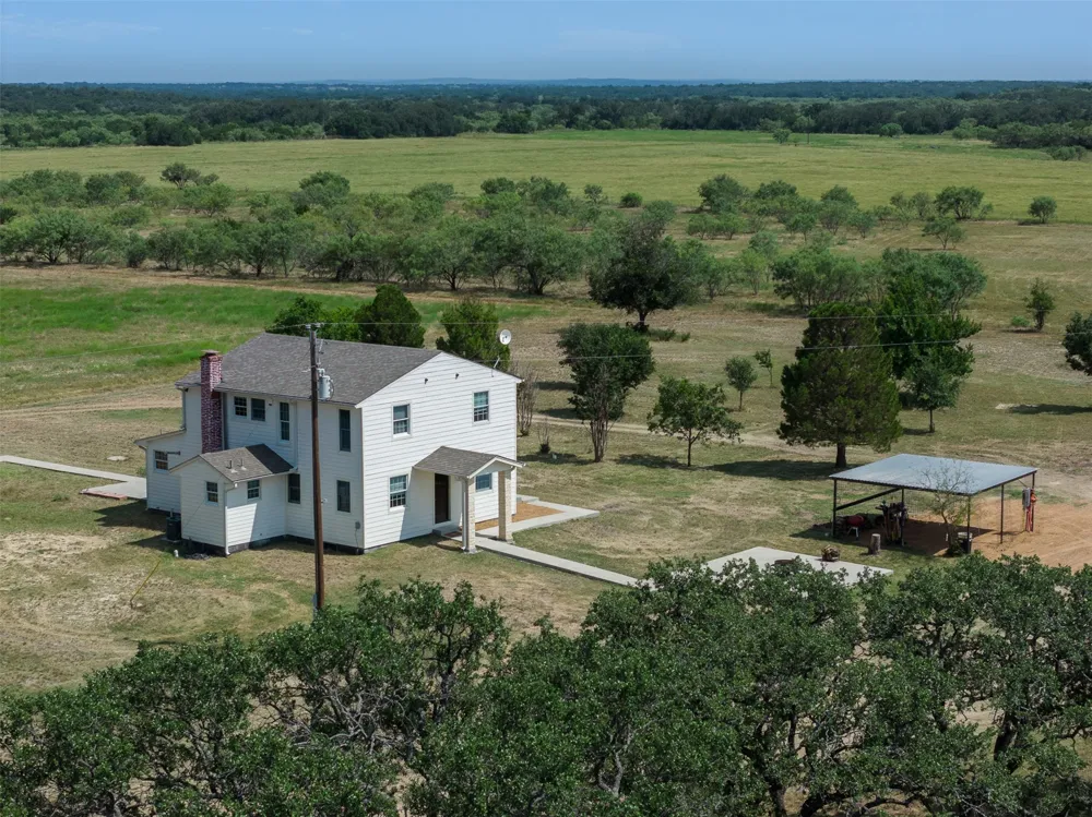 267 Private Road 920 Rochelle, TX 76872