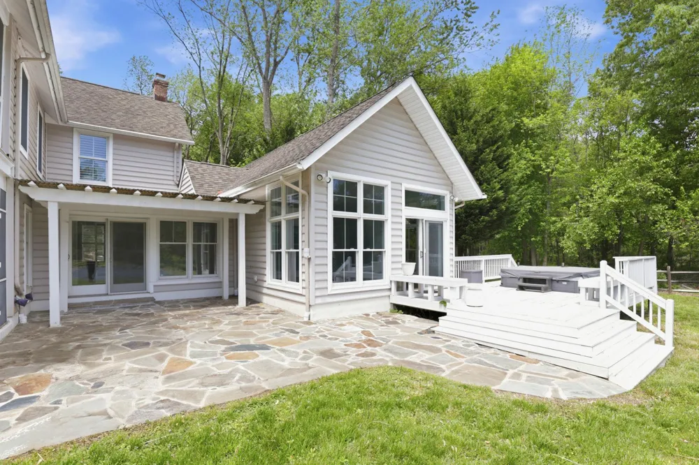 5865 DEALE BEACH ROAD Deale, MD 20751