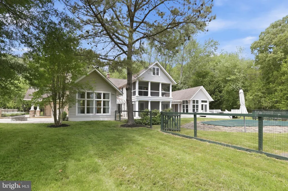5865 DEALE BEACH ROAD Deale, MD 20751