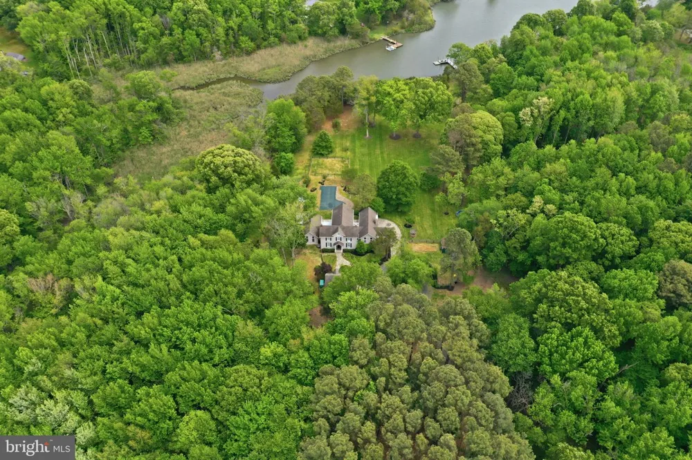 5865 DEALE BEACH ROAD Deale, MD 20751