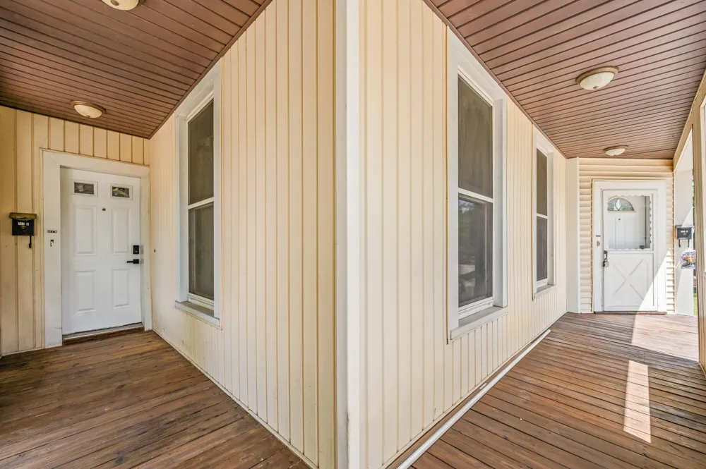 103 National Avenue NW Grand Rapids, MI 49504