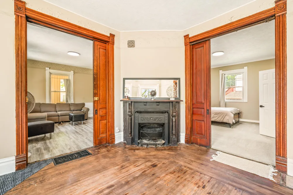 103 National Avenue NW Grand Rapids, MI 49504