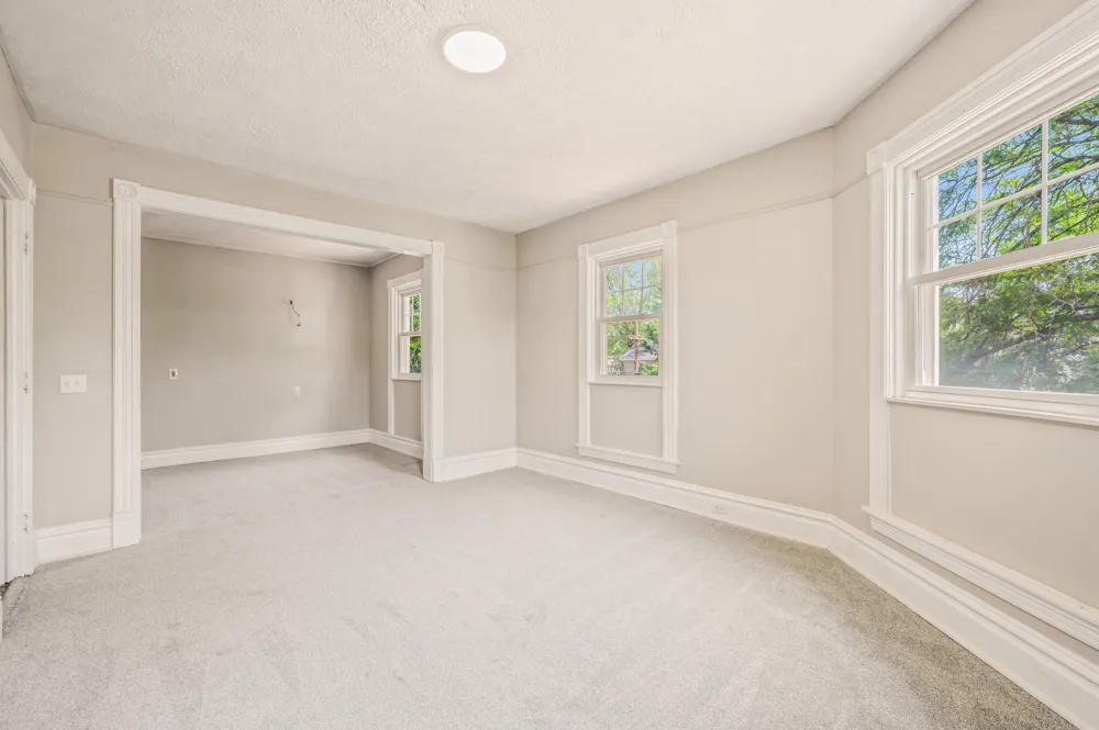 103 National Avenue NW Grand Rapids, MI 49504