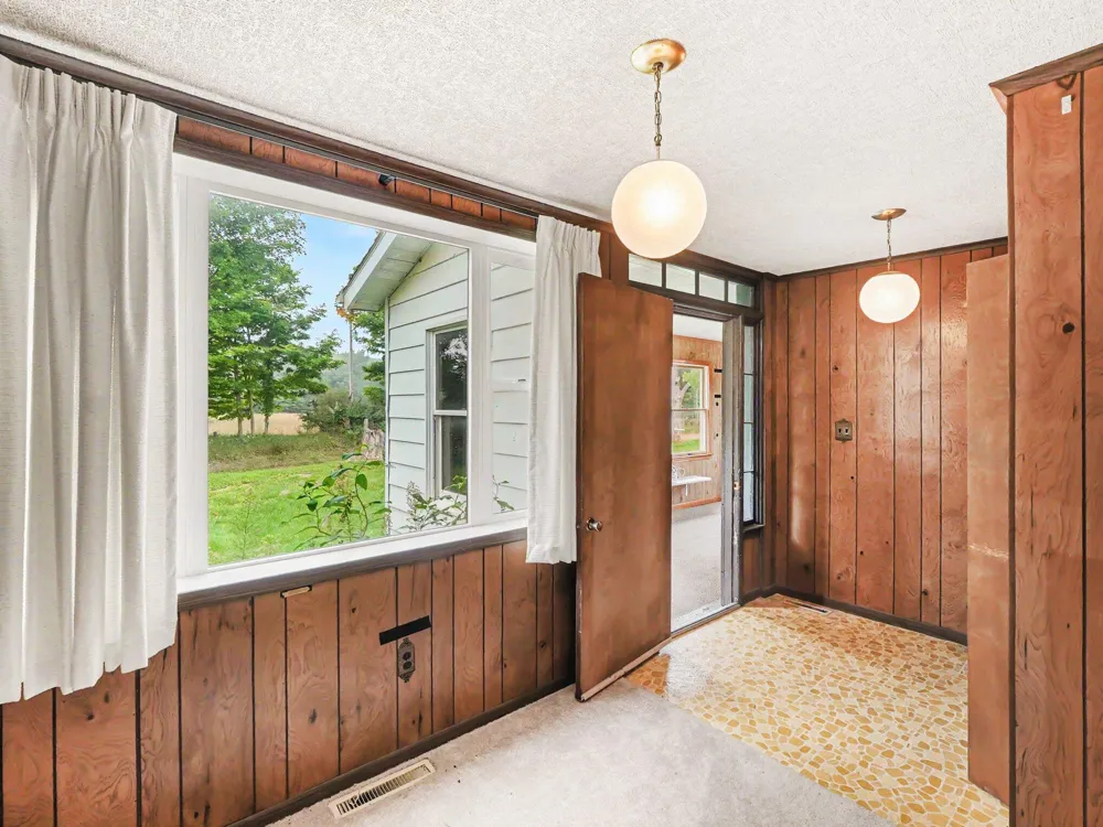 8857 Beeman Road Chelsea, MI 48118