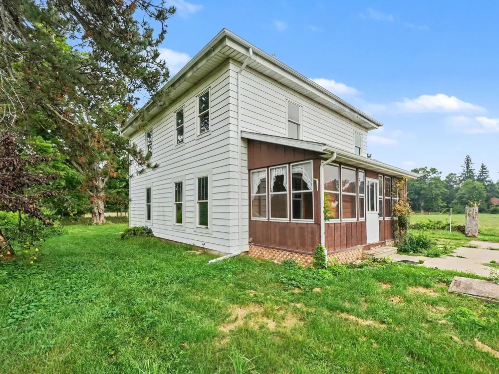 8857 Beeman Road Chelsea, MI 48118