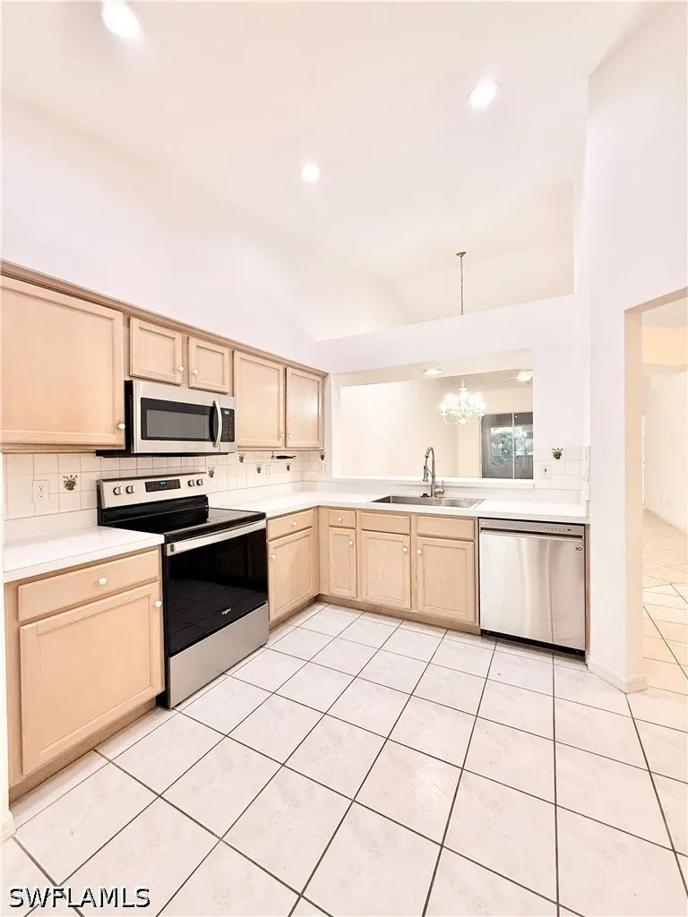 Lone Oak Boulevard Naples, FL 34109