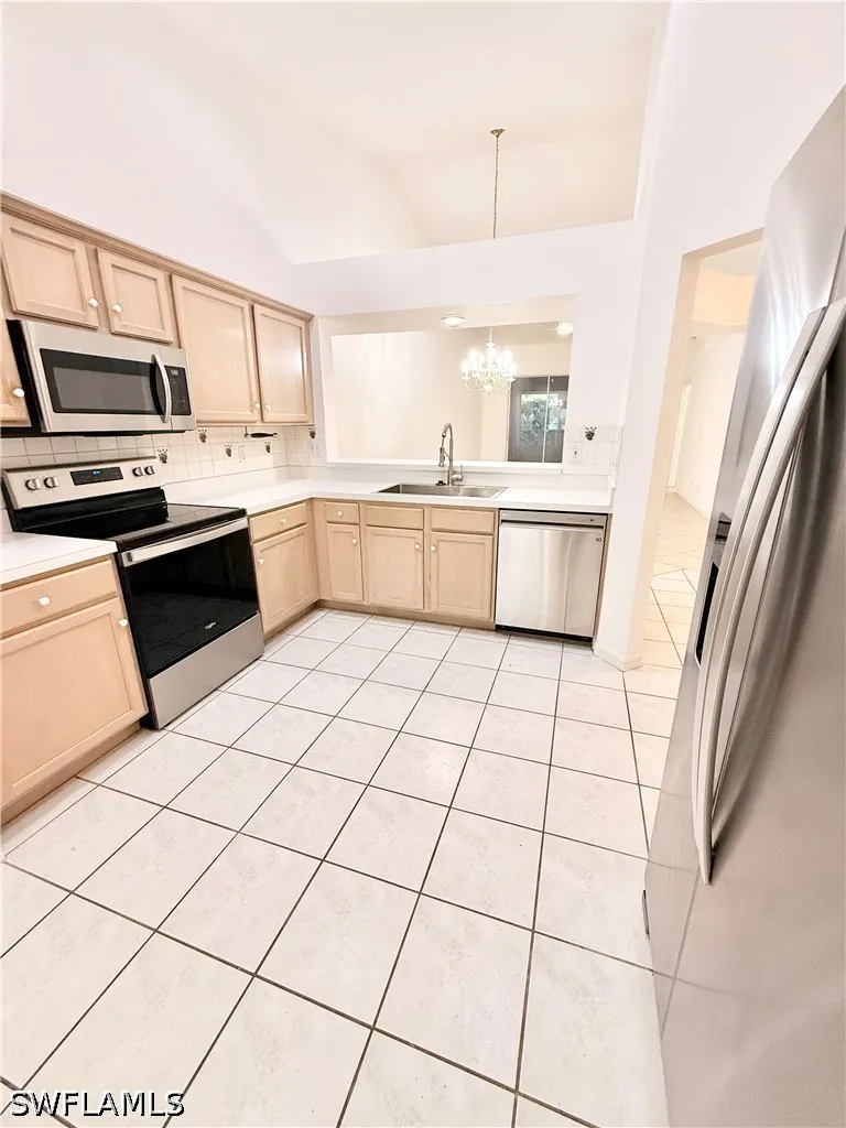 Lone Oak Boulevard Naples, FL 34109