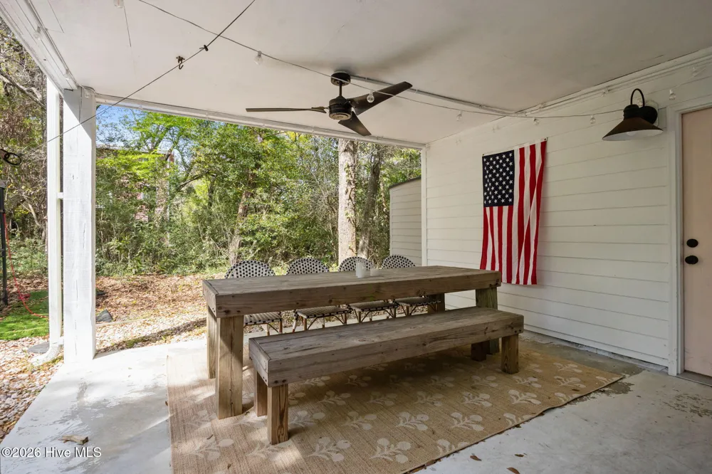 111 Ocean Oaks Drive Emerald Isle, NC 28594