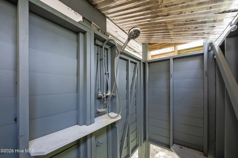 111 Ocean Oaks Drive Emerald Isle, NC 28594