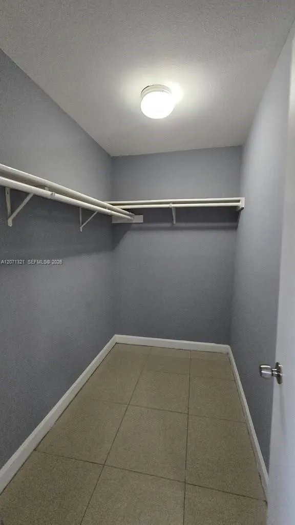 8787 NW 39th St Sunrise, FL 33351