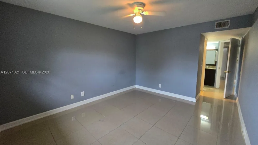 8787 NW 39th St Sunrise, FL 33351