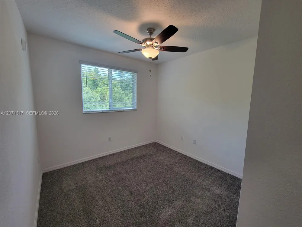 8247 Tanager Square #301 New Port Richey, FL 34655