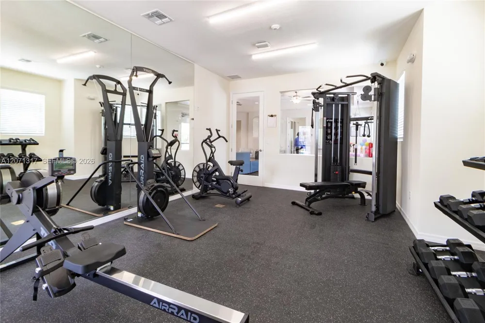 8247 Tanager Square #301 New Port Richey, FL 34655